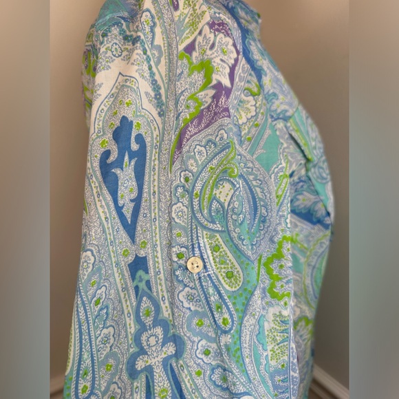 LAUREN, RALPH LAUREN Plus Lightweight Long-Sleeve Paisley Button Down | Size 1X - Picture 10 of 14